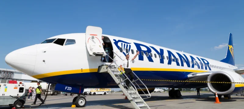 Ryanair-Plane-Boarding