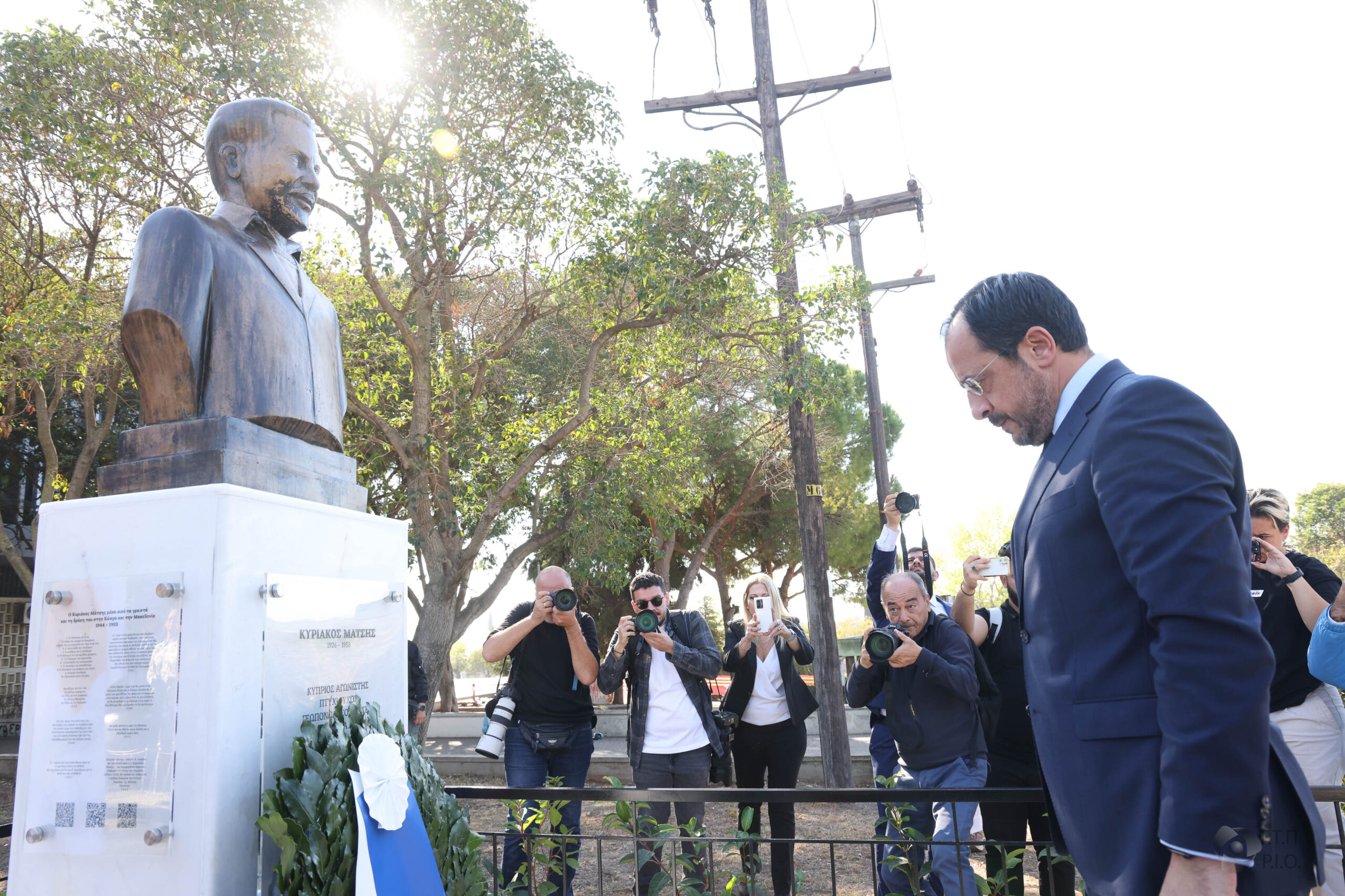 ΠτΔ: Τέλεσε τα εγκαίνια του αναδιαμορφωμένου μνημείου του Κύπριου αγωνιστή Κυριάκου Μάτση στην Θεσσαλονίκη