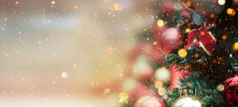 christmas-background-scaled-1366×768-fp_mm-fpoff_0_0