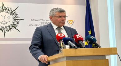 papanastasiou-vouli241