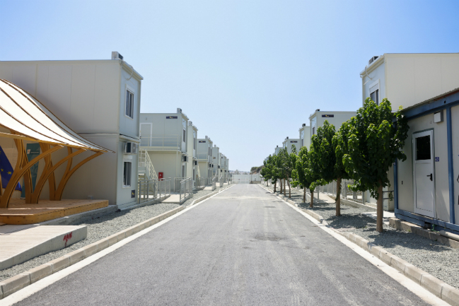 Στην Κοφίνου οι μετανάστες από Νεκρή Ζώνη – Προς απέλαση ή μεταφορά σε άλλη χώρα