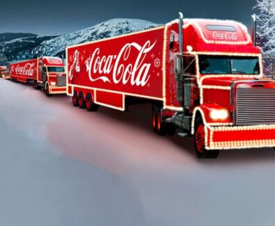 coca-cola-prague-christmas-truck-1