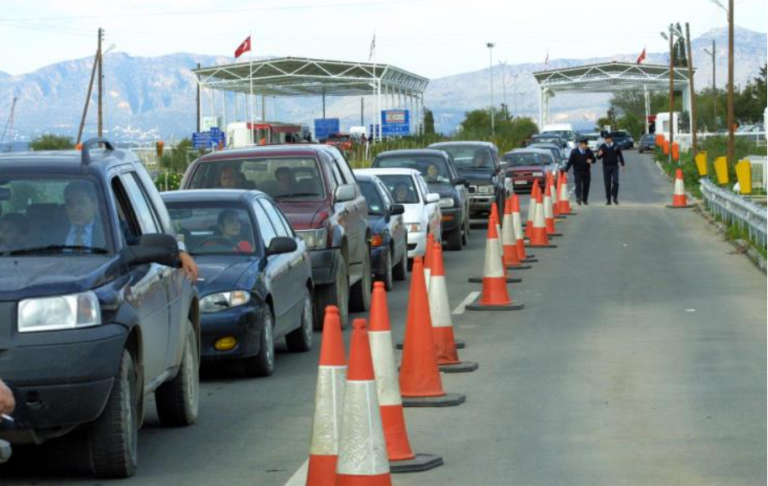 Διπλασιάστηκαν οι διελεύσεις Τουρκοκυπρίων προς τις ελεύθερες περιοχές, έρχονται για ψώνια