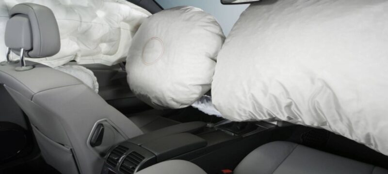 takata-airbag-700×525-1