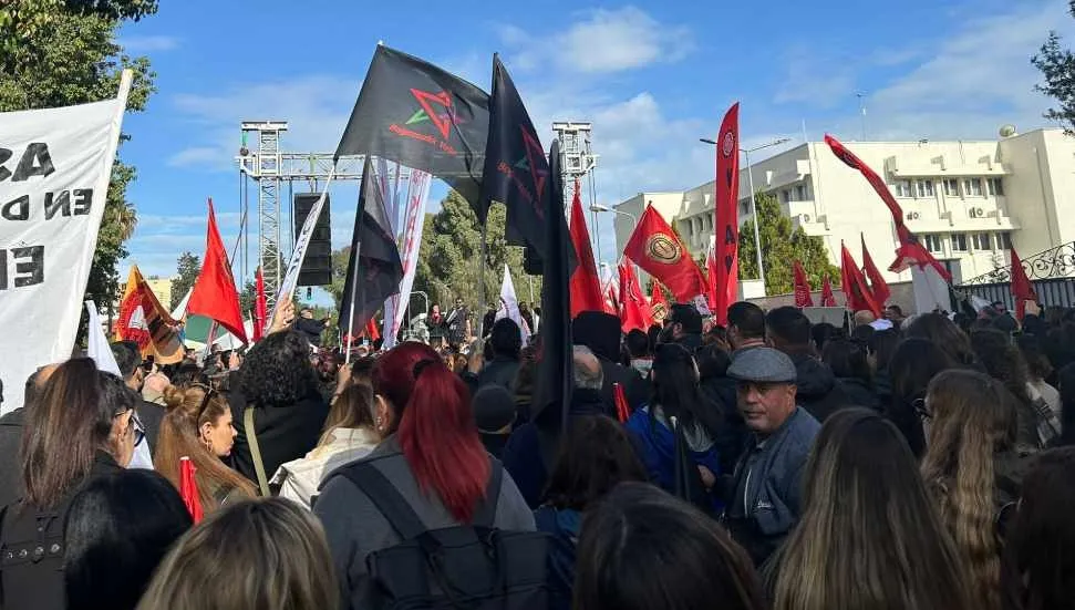 Μαζική απεργία στα κατεχόμενα: 32 συντεχνίες αντιδρούν για προτεινόμενες αλλαγές στις συλλογικές συμβάσεις