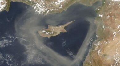 ΣΚΟΝΗ ΕΚ