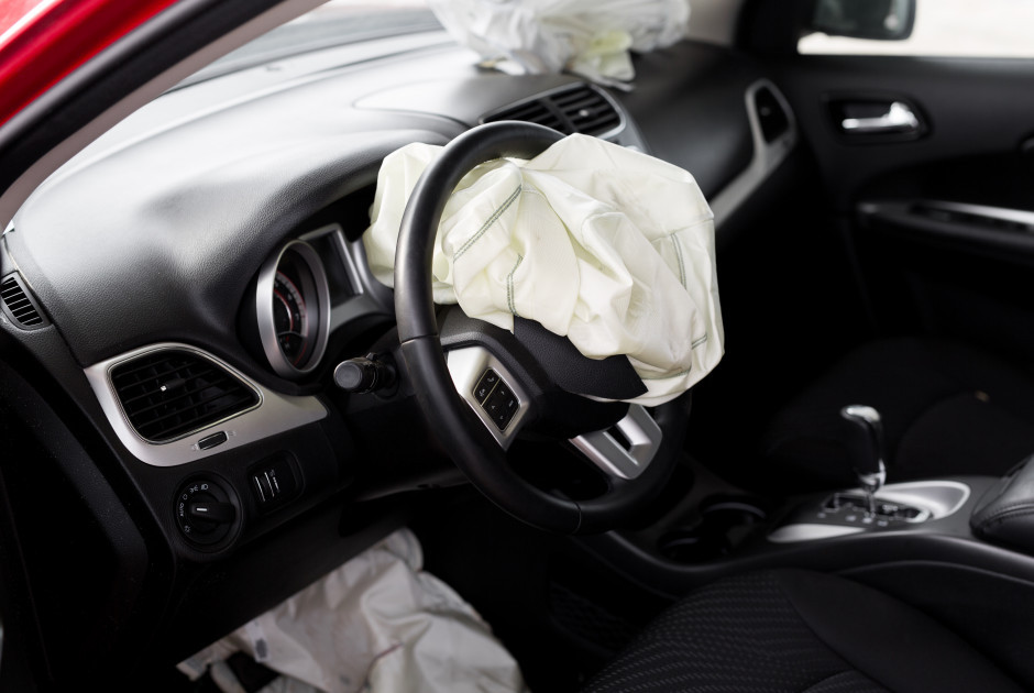 Αερόσακοι Takata: Τι να κάνεις αν το όχημά σου ανακαλείται από το ΤΟΜ αλλά όχι την εταιρεία