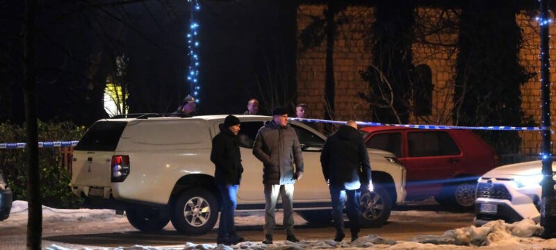 12718021-scaled-e1735820312395