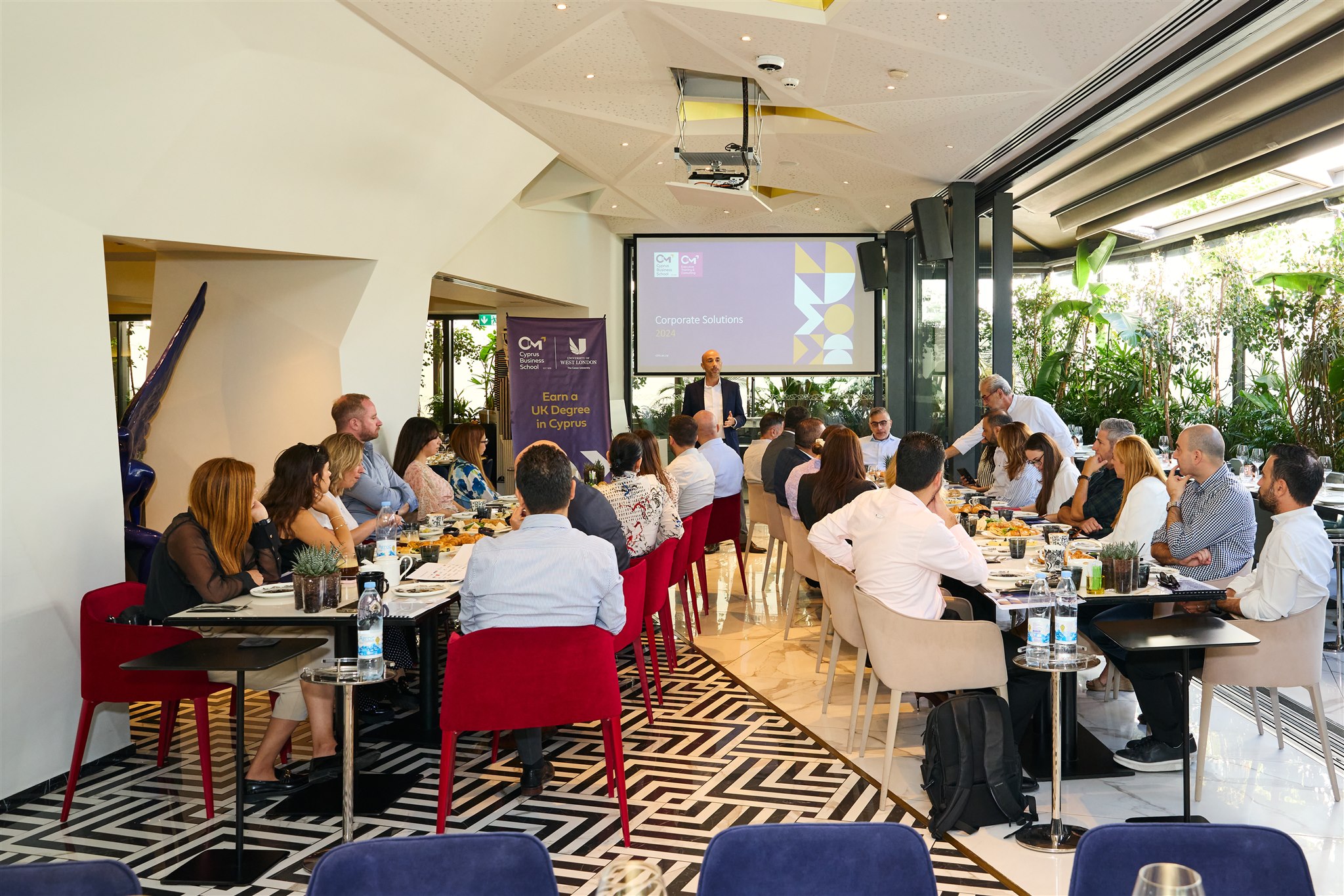 To CIM-Cyprus Business School διοργάνωσε το 13ο Business Breakfast για τους Στρατηγικούς Συνεργάτες του