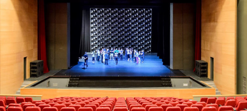 MEGARO-XOROY-SKHNH-1000×460