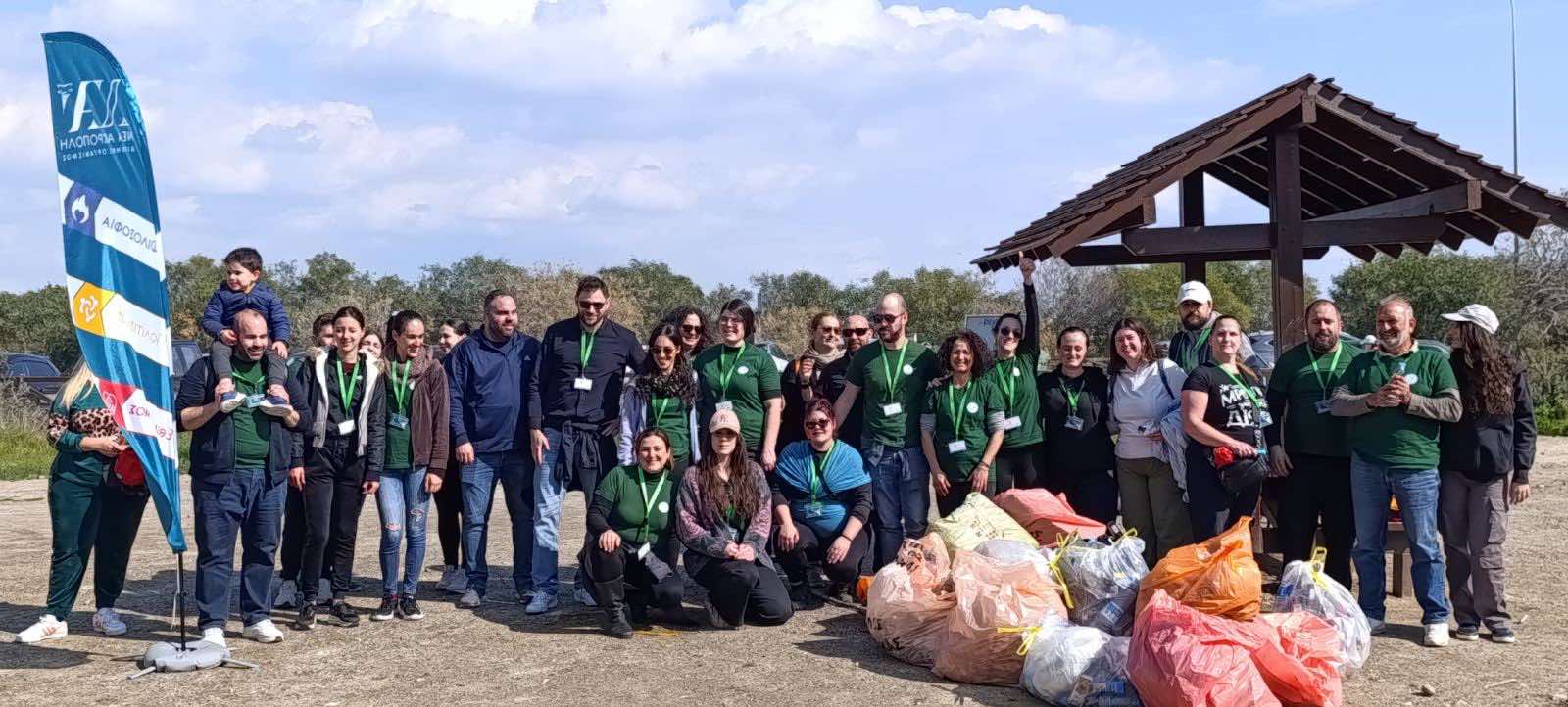 Eκστρατεία καθαρισμού στην Αλυκή Λάρνακας από τον Φιλοσοφικό και Πολιτιστικό Οργανισμό «Νέα Ακρόπολη», σε συνεργασία με το Δήμο Λάρνακας