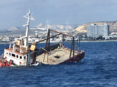 Lambousa sinking (2)