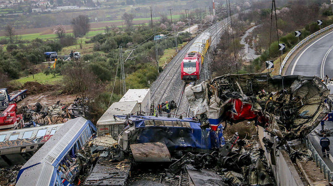 Τέμπη: Ποινική δίωξη κατά 3 προσώπων – Παρέδωσαν λάθος βίντεο