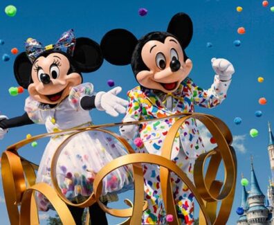 Disney-World-Mickey-Minnie-Parade-1