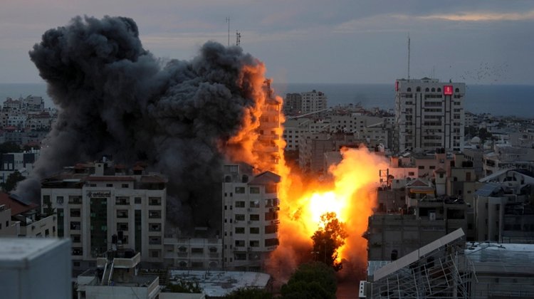 Τέλος στην εκεχειρία στη Γάζα, στους 235 οι νεκροί – «Υπογράψατε τη θανατική καταδίκη των ομήρων» Τέλος στην εκεχειρία στη Γάζα, στους 235 οι νεκροί – «Υπογράψατε τη θανατική καταδίκη των ομήρων»