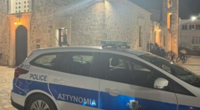 astynomia-pafos-ekklisia