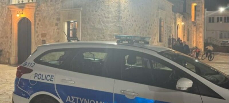 astynomia-pafos-ekklisia