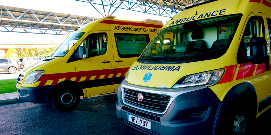 Διασωληνωμένος ο άντρας που έπεσε από ύψος 4 μέτρων στη Λεμεσό