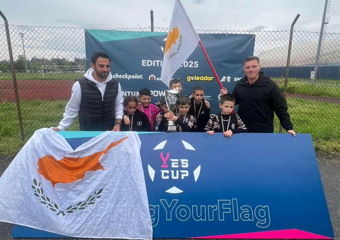 Δεύτερη θέση για την ομάδα του 2017 της Top 11 στο YES CUP στο Μιλάνο