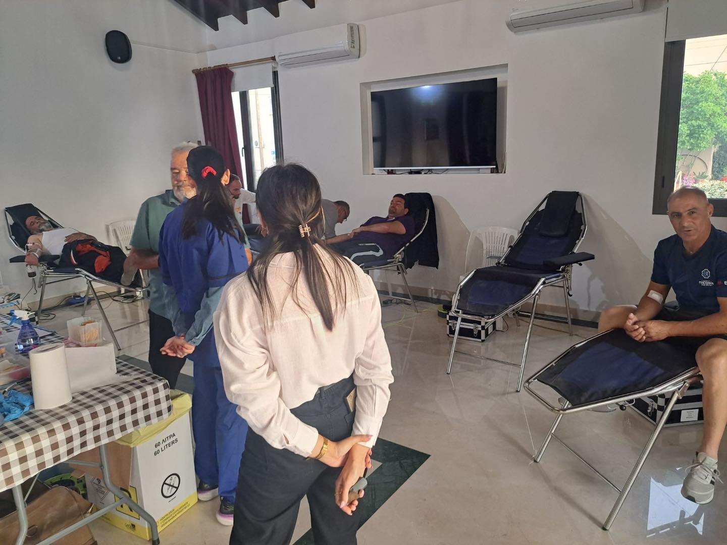 Αιμοδοσία εις μνήμη του Μάριου Γεωργίου από την ενοποιημένη ποδοσφαιρική ομάδα FC Λιβαδιών (φώτο)