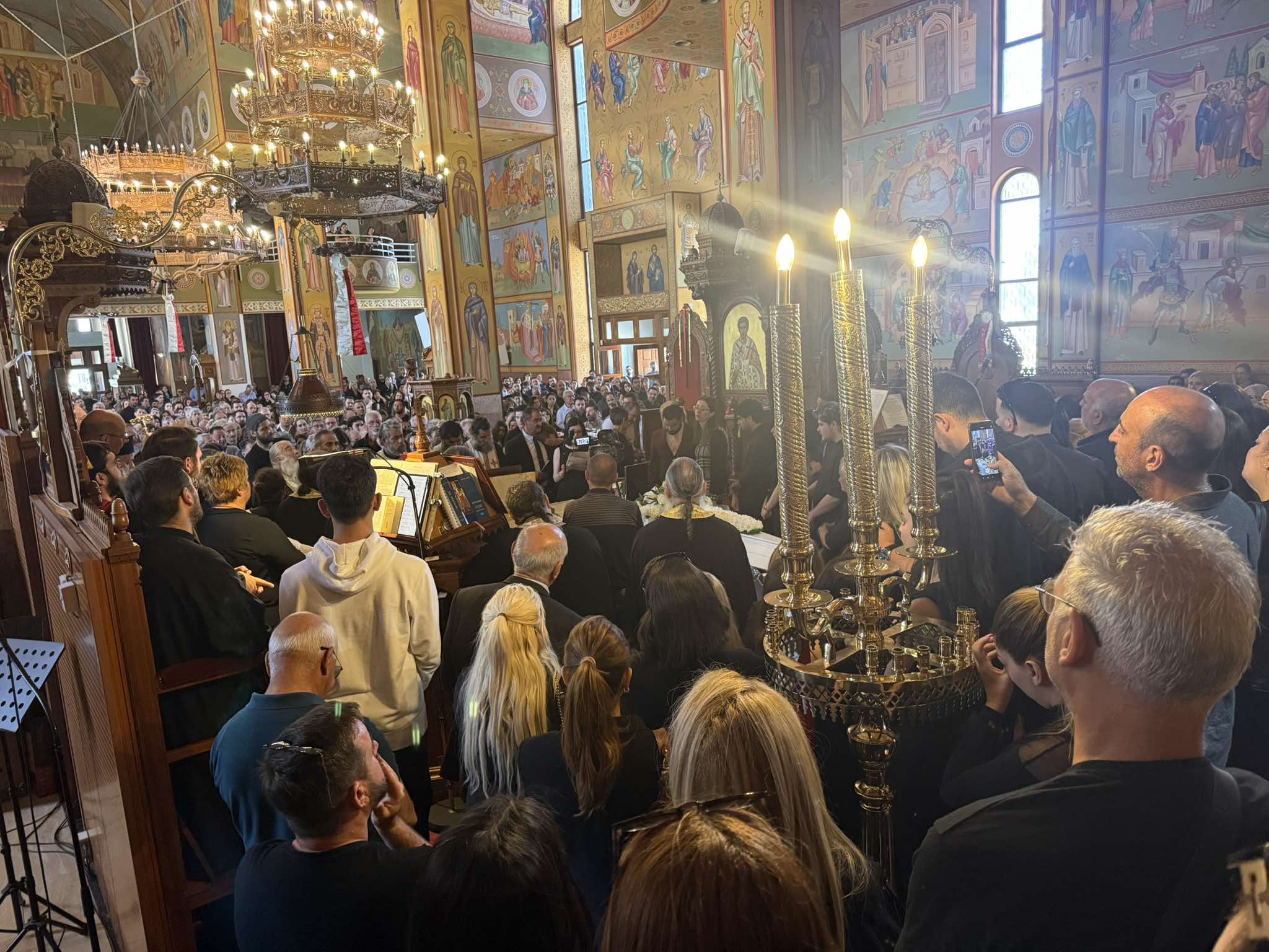 Λάρνακα: Στην τελευταία της κατοικία, οδηγήθηκε η 27χρονη Άννα Σιάλαρου (φώτο – βίντεο)
