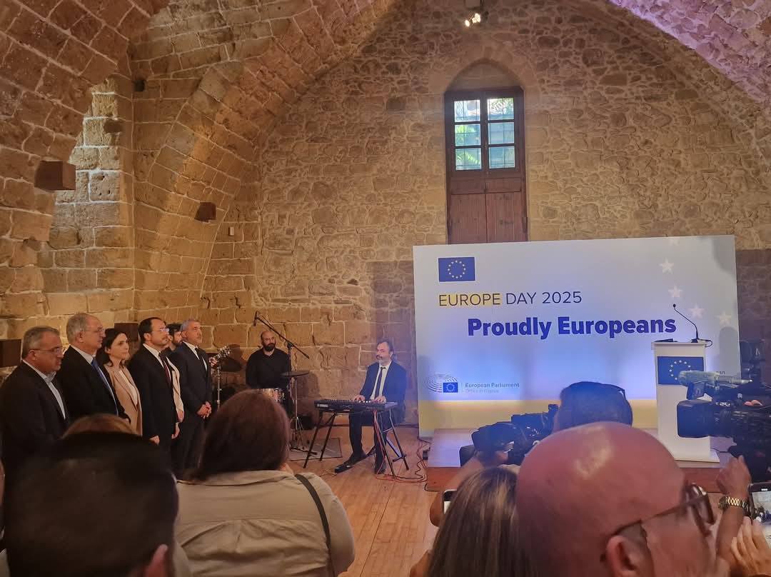 Ο Δημοτικός Σύμβουλος του Δήμου Αραδίππου Νικόλας Κάρουλλας στους εορτασμούς για την Ημέρα της Ευρώπης