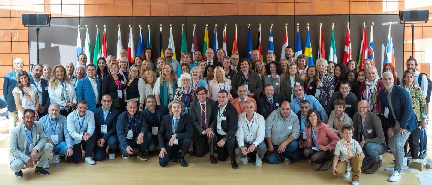 Μέλη της Ομοσπονδίας Δημοτικής Εκπαίδευσης Λάρνακας, στην 40ή Επέτειο και Διεθνή Διάσκεψη της Ευρωπαϊκής Ένωσης Γονέων στις Βρυξέλλες (φώτο)