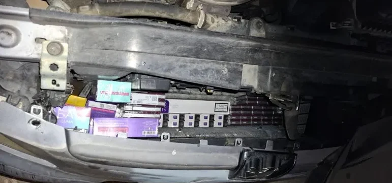 Cigarettes_Car-Engine
