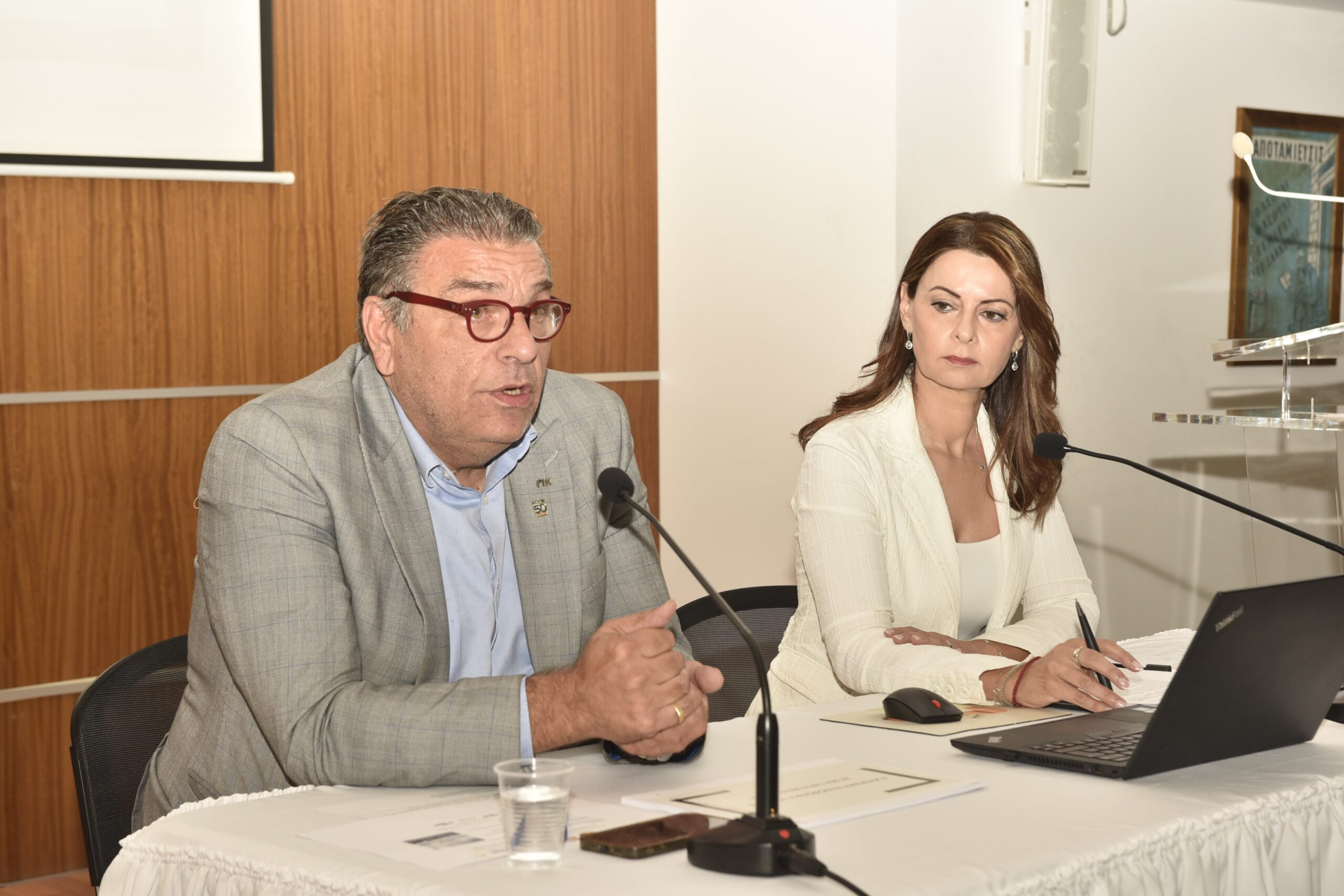 Η Ραδιοφωνία ως αποικιακό όπλο- Η περίπτωση της Ραδιοφωνικής Υπηρεσίας στην Κύπρο μεταξύ 1930 και 1960