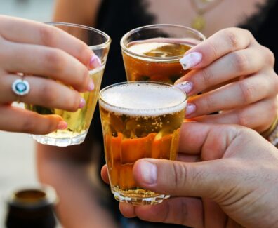 kafeneiototahidromeio_1745078451_3614302471017020002_38778847812