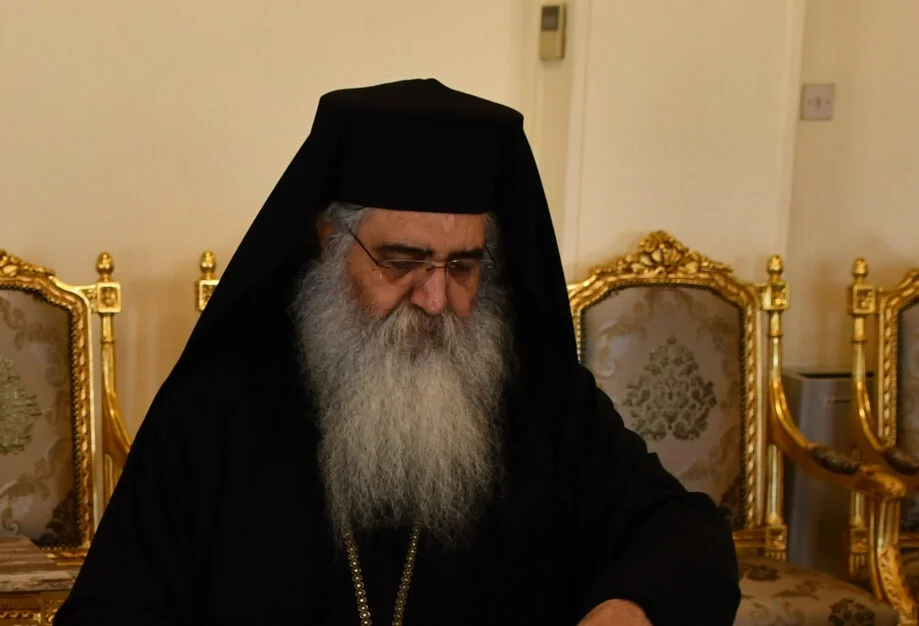 Σφοδρή επίθεση Μόρφου Νεόφυτου: Υπηρέτης του σκότους ο Ποντίφικας