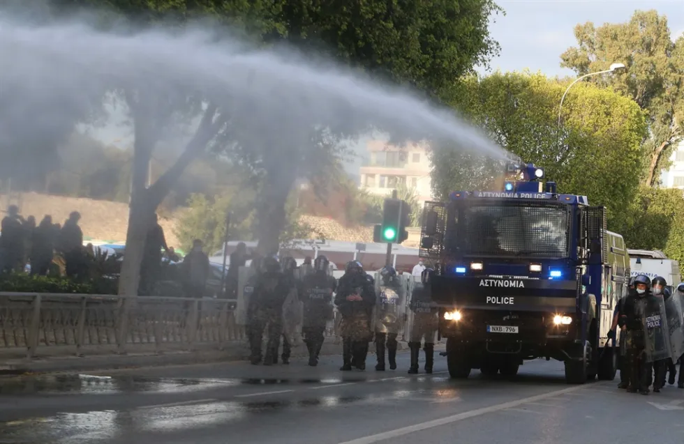 Νομοσχέδιο για ρύθμιση των διαδηλώσεων – Ποια είναι τα τρία ποινικά αδικήματα