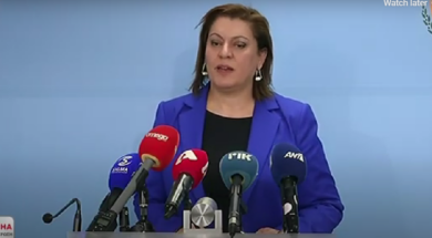 ΥΠΟΥΡΓΟΣ ΠΑΙΔΕΙΑΣ 3