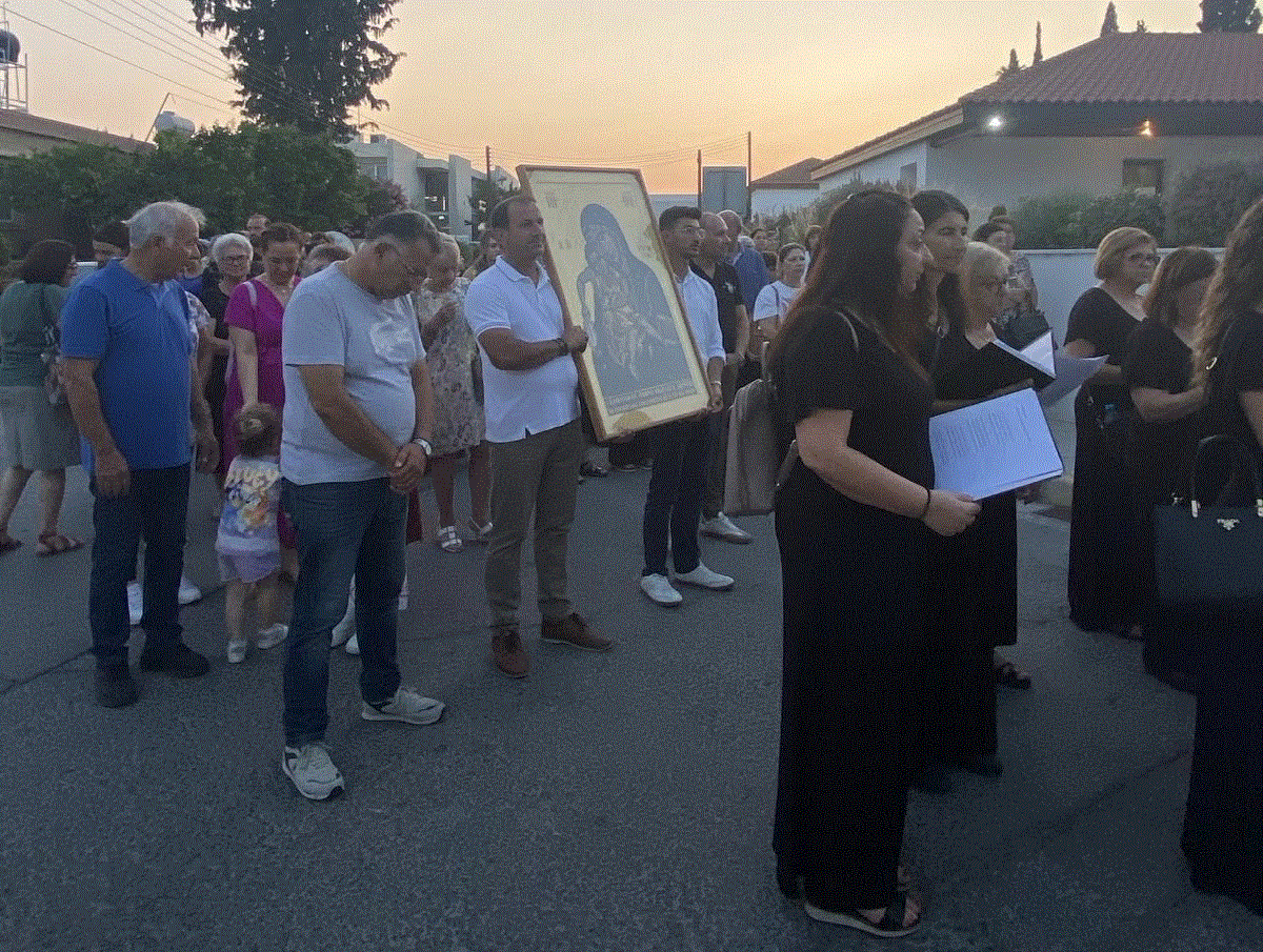 Το Σωματείο Άξιον Εστί τίμησε τον εορτασμό της Συνάξεως της Παναγίας Άξιον Εστί στον Ιερό Ναό Αγίας Παρασκευής στο Δημοτικό Διαμέρισμα Λιβαδιών Λάρνακας