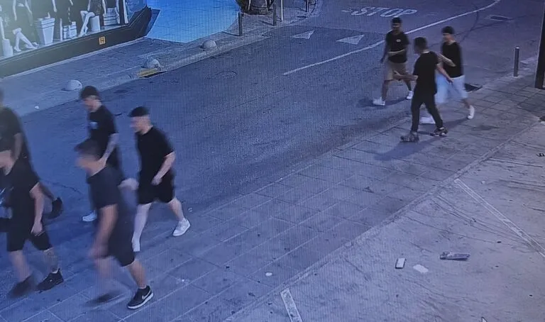 Ψάχνουν άλλους επτά νεαρούς για την επίθεση στην Αγία Νάπα (φώτο)