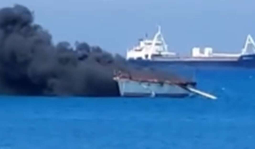Δε «βλέπουν» εγκληματική ενέργεια πίσω από την πυρκαγιά σε σκάφος στη μαρίνα Λάρνακας