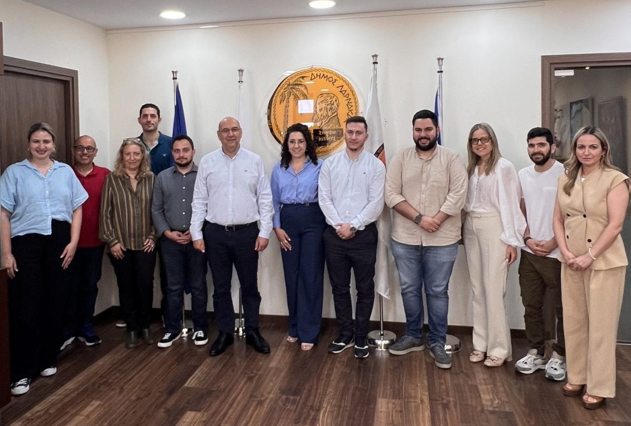 Ο Δήμος Λάρνακας και ο Οργανισμός Νεολαίας Κύπρου ενώνουν δυνάμεις για τους Νέους της Πόλης