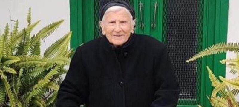 athina-zaoura-agia-triada-e1750434531719