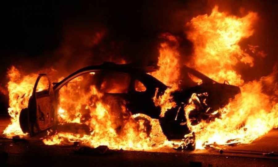 Στις φλόγες για δεύτερη φορά όχημα 70χρονου στην Αραδίππου