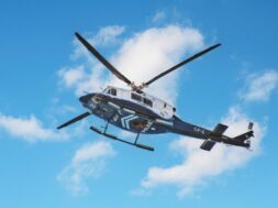 helicopter-8023696_1280-1024×682