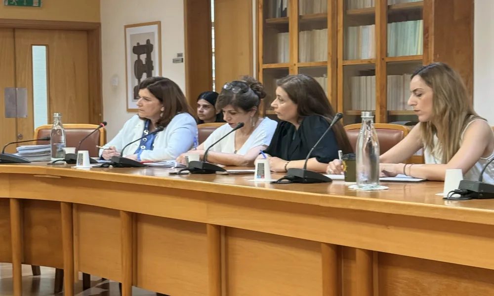 Τι βγήκε από την Επ. Παιδείας για την έκδοση της Μπιενάλε – Προκλητικές δηλώσεις, εξηγήσεις και προβληματισμοί