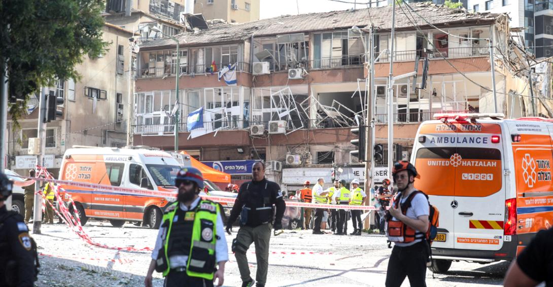 Χτύπημα του Ιράν σε νοσοκομείο στο Ισραήλ – «O Χαμενεΐ θα λογοδοτήσει»
