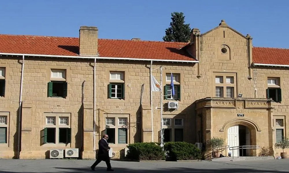 Αντεξετάστηκε ο γραφολόγος στη δίκη εντός δίκης της Γερμανίδας φερόμενης σφετερίστριας