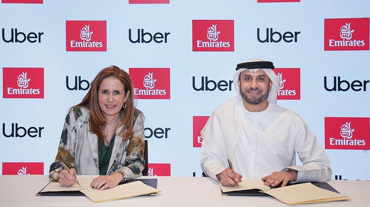 Emirates και Uber σε στρατηγική συνεργασία για πιο άνετα ταξίδια και επιβραβεύσεις στους επιβάτες