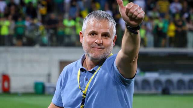 xaviroka-aek