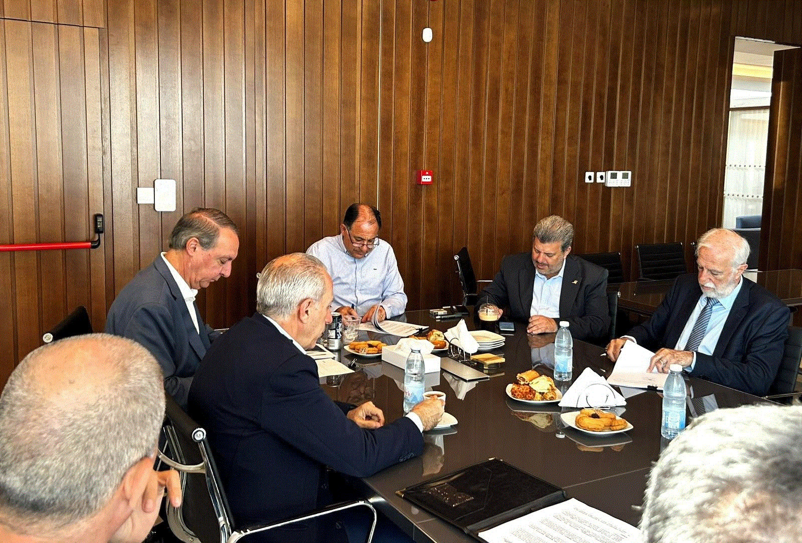 Επιτέλους, αρχίζει η ανάπλαση του Φάρου Περβολιών – Υπογράφηκε η συμφωνία παραχώρησης (φώτο)