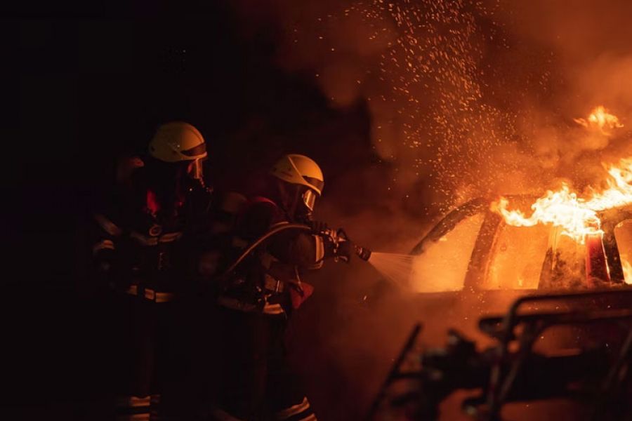 Πυρπόλησαν όχημα 77χρονης – Το όχημα υπέστη εκτεταμένες ζημιές