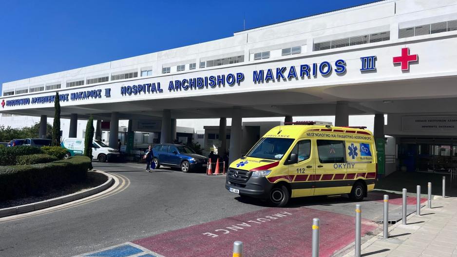 Τρίχρονο παιδάκι έπεσε από τον τρίτο όροφο – Νοσηλεύεται με κρανιοεγκεφαλική κάκωση