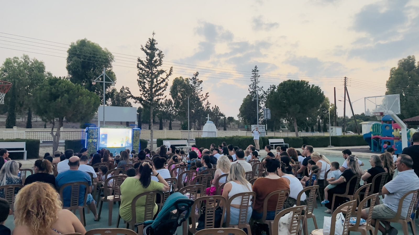 Ενθουσίασε η θεατρική παράσταση “Γλάρος, ο Ασημάκης” της Ελένης Παπαχριστοφόρου, στο Κοινοτικό Πάρκο Κελλιών Ενθουσίασε η θεατρική παράσταση “Γλάρος, ο Ασημάκης” της Ελένης Παπαχριστοφόρου, στο Κοινοτικό Πάρκο Κελλιών