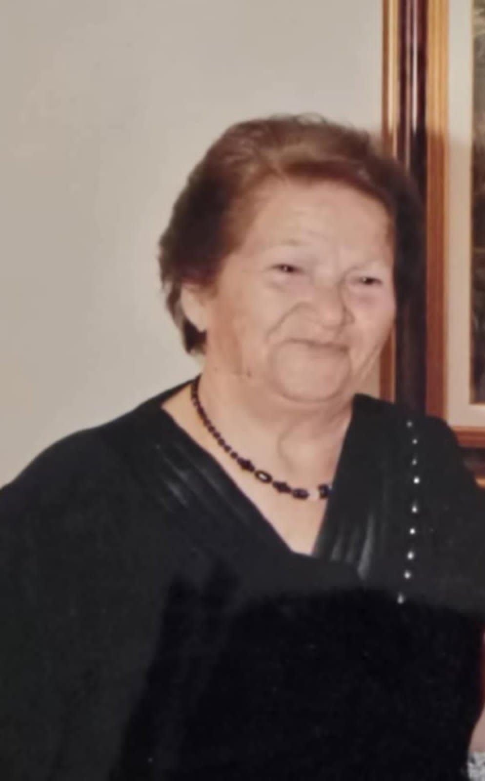 Αγγελία Κηδείας Άννας Ζαννέτου (φώτο) Αγγελία Κηδείας Άννας Ζαννέτου (φώτο)